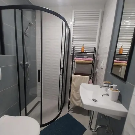 Appartement Kukoriq 2 *